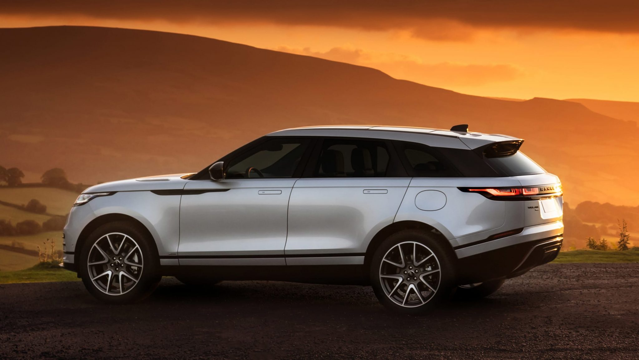 Range Rover Velar d180 s