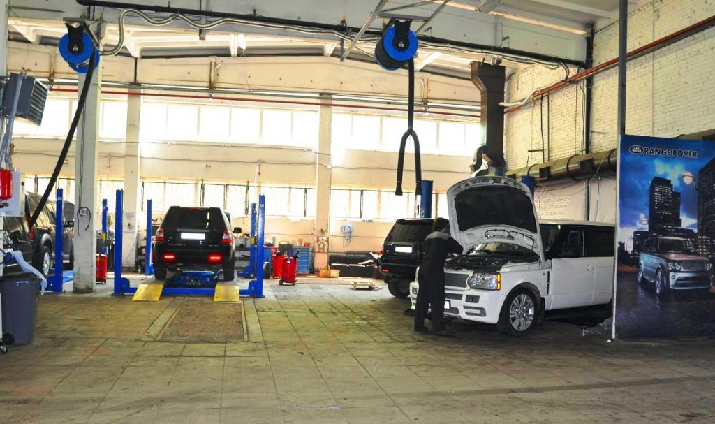 Техцентр Land Rover и Jaguar на Юге Москвы