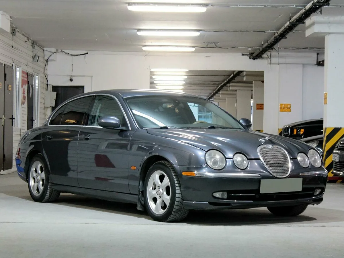 Характеристики jaguar. Jaguar s Type 2005. Ягуар s Type 1999 серый. Ягуар s-Type 1999г. Jaguar 2005 мощный седан.