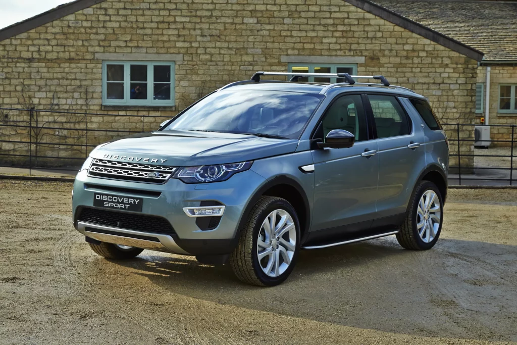 Discovery sport 2.0. Внедорожник китайский гибрид ленд Ровер.