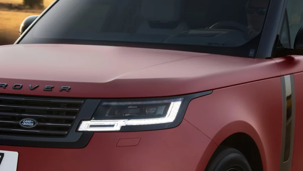 Обзор нового Range Rover PHEV 2022
