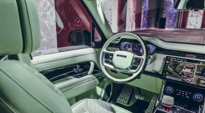 В Brabus сделали 600-сильный Рендж Ровер с фисташковым салоном