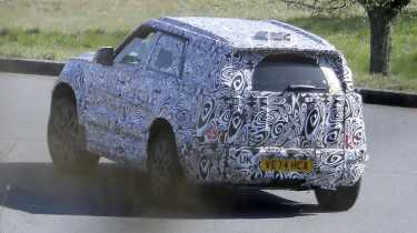 Land Rover Defender Sport 2026: электрический наследник Freelander выходит на тесты