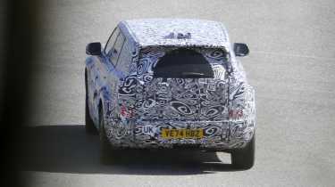 Land Rover Defender Sport 2026: электрический наследник Freelander выходит на тесты