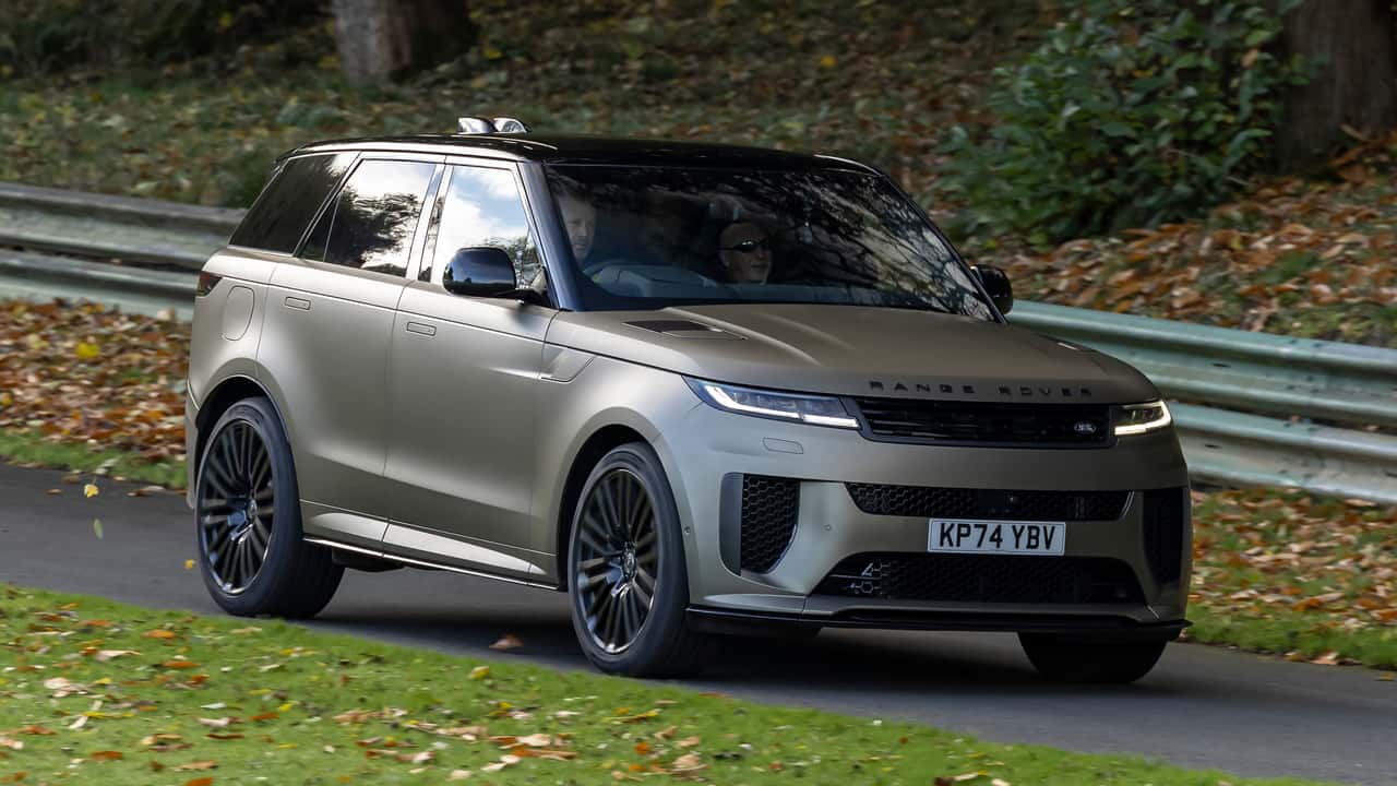 Range Rover Sport отзывают из-за трещин в заднем подрамнике